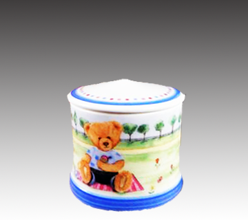 【オルゴール】ウェッジウッド 陶器オルゴール